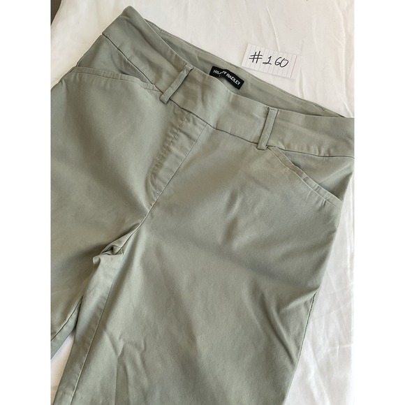 Hilary Radley Women's Shorts Medium Green Stretch Pull-On Casual Workwear - Picture 3 of 5